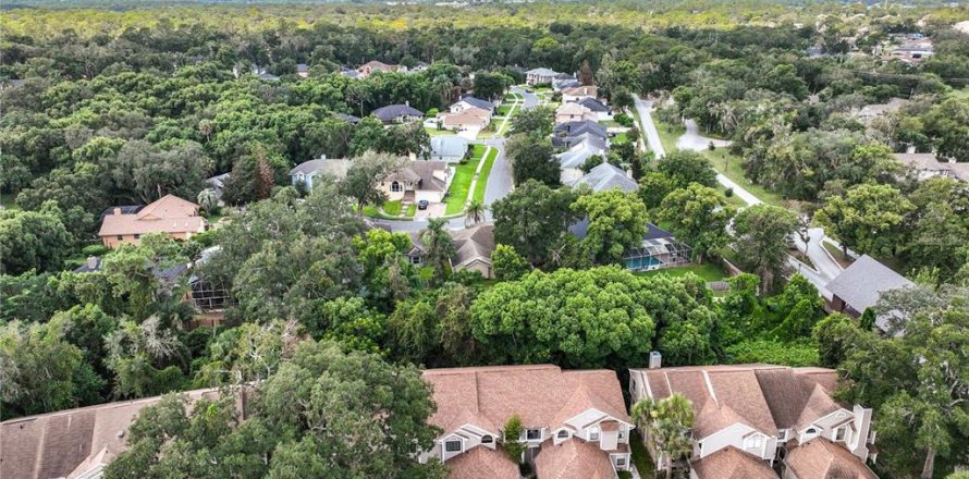 Townhouse in Altamonte Springs, Florida 2 bedrooms, 117.8 sq.m. № 2339198