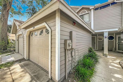 Townhouse in Altamonte Springs, Florida 2 bedrooms, 117.8 sq.m. № 2339198 - photo 5