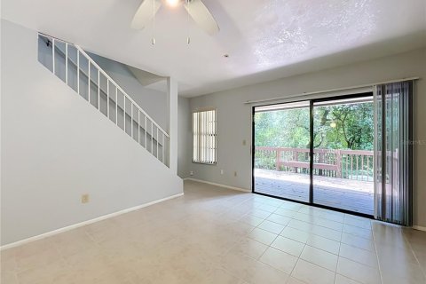 Townhouse in Altamonte Springs, Florida 2 bedrooms, 117.8 sq.m. № 2339198 - photo 22