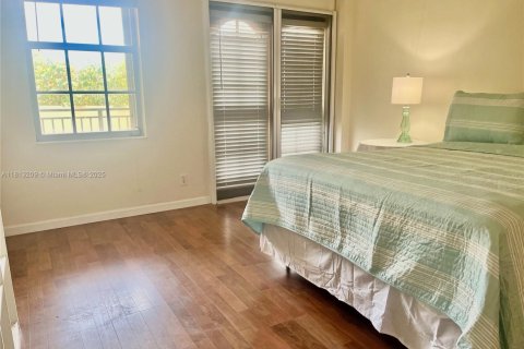 Condo in Palm Beach, Florida, 1 bedroom  № 1761664 - photo 24