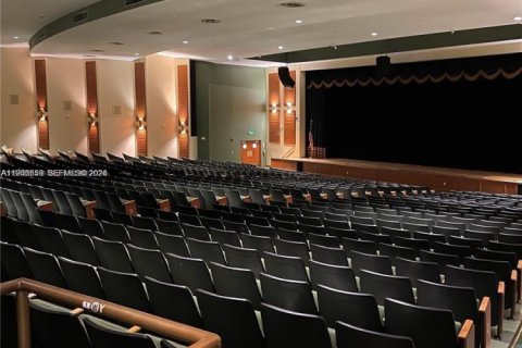 Copropriété à louer à Pembroke Pines, Floride: 2 chambres, 112.13 m2 № 2002813 - photo 29