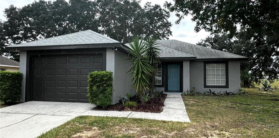 Villa ou maison à Davenport, Floride 3 chambres, 105.91 m2 № 2403223
