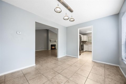 Купить виллу или дом в Лейк-Мэри, Флорида 7 комнат, 145.48м2, № 1870875 - фото 9