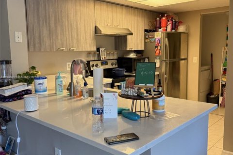 Condominio en venta en Coconut Creek, Florida, 2 dormitorios, 115.76 m2 № 2013208 - foto 3