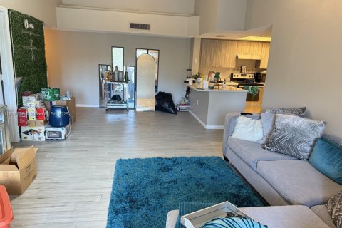 Condominio en venta en Coconut Creek, Florida, 2 dormitorios, 115.76 m2 № 2013208 - foto 7