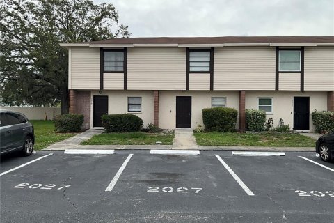 Touwnhouse à vendre à Tampa, Floride: 2 chambres, 110.37 m2 № 1917544 - photo 2