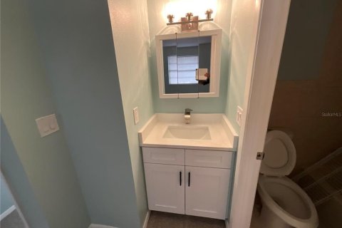 Touwnhouse à vendre à Tampa, Floride: 2 chambres, 110.37 m2 № 1917544 - photo 15