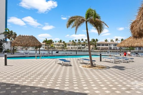 Copropriété à vendre à Hollywood, Floride: 2 chambres, 119.57 m2 № 2005225 - photo 27