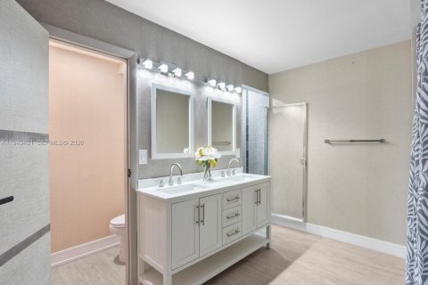 Copropriété à vendre à Hollywood, Floride: 2 chambres, 119.57 m2 № 2005225 - photo 19