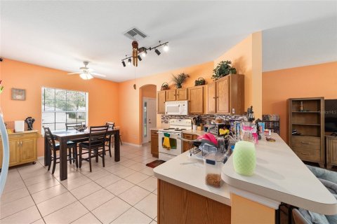 Villa ou maison à vendre à Ocala, Floride: 3 chambres, 172.05 m2 № 1722439 - photo 11
