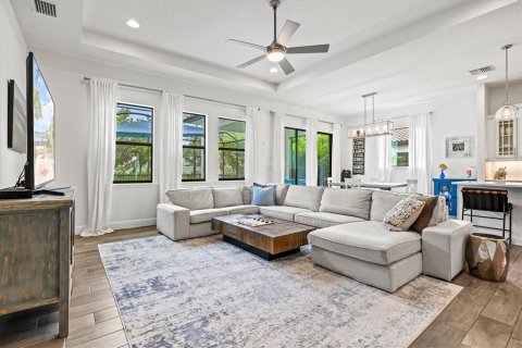 Casa en venta en Bradenton, Florida, 4 dormitorios, 301.37 m2 № 1683150 - foto 12