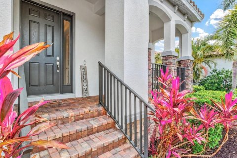 Casa en venta en Bradenton, Florida, 4 dormitorios, 301.37 m2 № 1683150 - foto 3