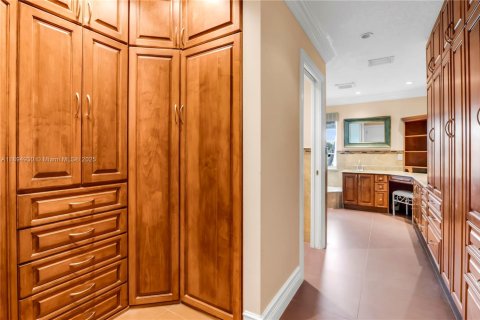 Villa ou maison à vendre à Miramar, Floride: 4 chambres, 228.82 m2 № 1947761 - photo 22
