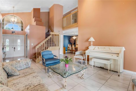 Villa ou maison à vendre à Miramar, Floride: 4 chambres, 228.82 m2 № 1947761 - photo 7