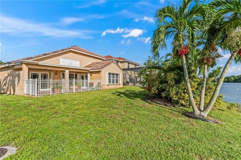Villa ou maison à vendre à Miramar, Floride: 4 chambres, 228.82 m2 № 1947761 - photo 29