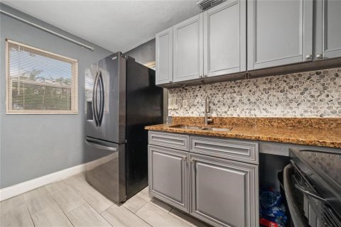 Villa ou maison à vendre à Orlando, Floride: 4 chambres, 135.64 m2 № 2296622 - photo 5