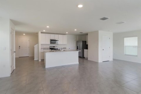 Villa ou maison à louer à Ruskin, Floride: 4 chambres, 216.28 m2 № 2119767 - photo 5