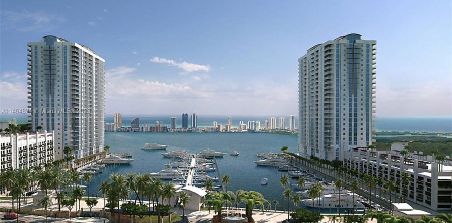 Land in North Miami Beach, Florida № 581843