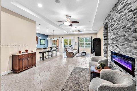 Casa en venta en Davie, Florida, 3 dormitorios, 214.33 m2 № 1969073 - foto 13