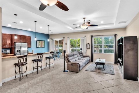 Casa en venta en Davie, Florida, 3 dormitorios, 214.33 m2 № 1969073 - foto 19