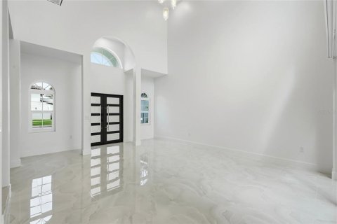 Villa ou maison à vendre à Tampa, Floride: 3 chambres, 232.16 m2 № 2209967 - photo 12