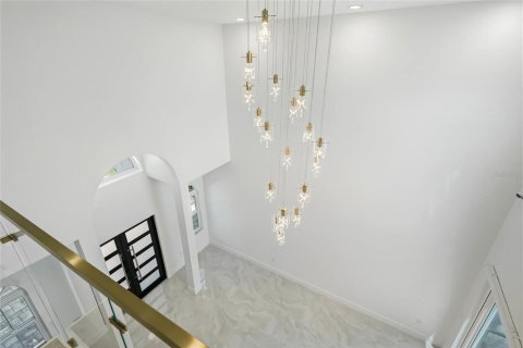 Villa ou maison à vendre à Tampa, Floride: 3 chambres, 232.16 m2 № 2209967 - photo 11