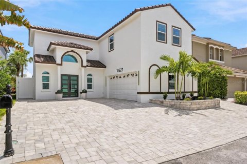 Villa ou maison à vendre à Tampa, Floride: 3 chambres, 232.16 m2 № 2209967 - photo 5