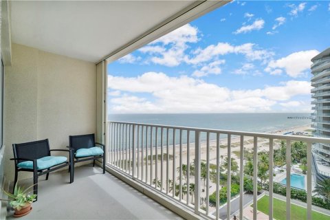 Condo in Pompano Beach, Florida, 2 bedrooms № 2279625