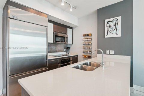 Снять в аренду кондоминиум в Майами, Флорида 1 спальня, 68.56м2, № 2005572 - фото 6