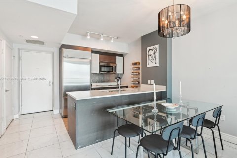 Снять в аренду кондоминиум в Майами, Флорида 1 спальня, 68.56м2, № 2005572 - фото 8