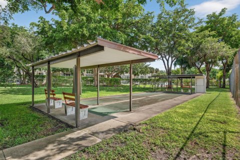 Condominio en venta en Tamarac, Florida, 2 dormitorios, 76.18 m2 № 2261515 - foto 27