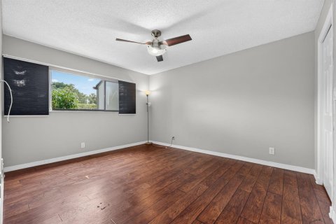 Condominio en venta en Tamarac, Florida, 2 dormitorios, 76.18 m2 № 2261515 - foto 13