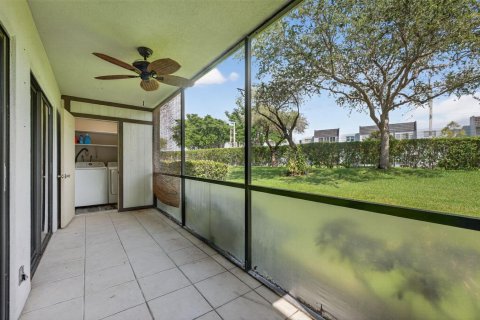 Condominio en venta en Tamarac, Florida, 2 dormitorios, 76.18 m2 № 2261515 - foto 22