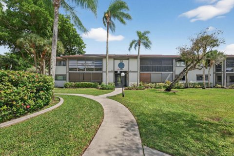 Condominio en venta en Tamarac, Florida, 2 dormitorios, 76.18 m2 № 2261515 - foto 2