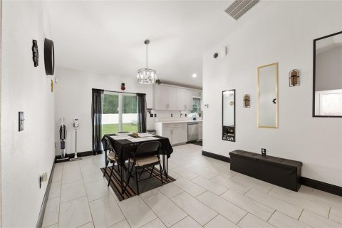 Casa en venta en Summerfield, Florida, 3 dormitorios, 105.91 m2 № 2235368 - foto 4