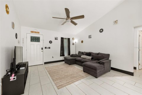 Casa en venta en Summerfield, Florida, 3 dormitorios, 105.91 m2 № 2235368 - foto 2
