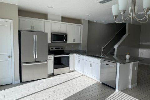 Adosado en alquiler en Davenport, Florida, 3 dormitorios, 134.34 m2 № 1918754 - foto 4