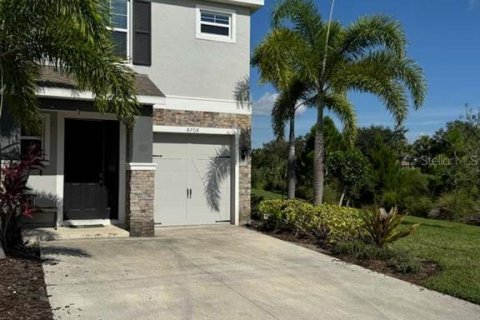 Adosado en alquiler en Sarasota, Florida, 3 dormitorios, 168.99 m2 № 1910374 - foto 1