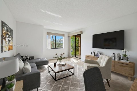 Снять в аренду кондоминиум в Корал-Спрингс, Флорида 2 спальни, 86.68м2, № 2022227 - фото 7