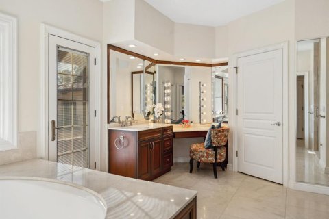 House in Sarasota, Florida 4 bedrooms, 634.24 sq.m. № 1723789 - photo 30