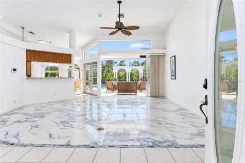 Villa ou maison à vendre à Punta Gorda, Floride: 3 chambres, 214.7 m2 № 2413726 - photo 26