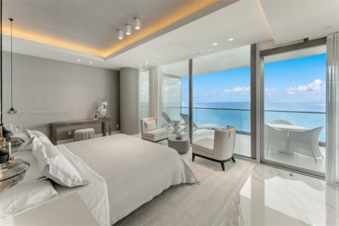 Copropriété à vendre à Bal Harbour, Floride: 3 chambres, 303.23 m2 № 1970838 - photo 16