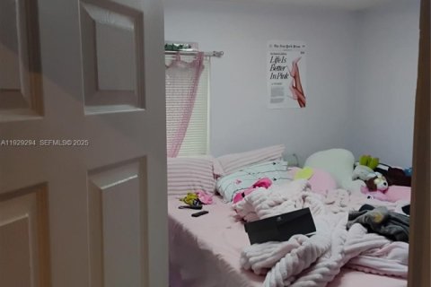 Casa en venta en Plantation, Florida, 3 dormitorios, 122.45 m2 № 1993930 - foto 18