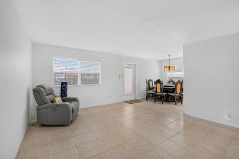 Copropriété à louer à Delray Beach, Floride: 2 chambres, 81.75 m2 № 2259634 - photo 7