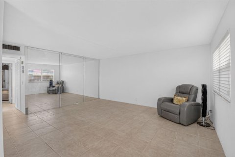 Copropriété à louer à Delray Beach, Floride: 2 chambres, 81.75 m2 № 2259634 - photo 6