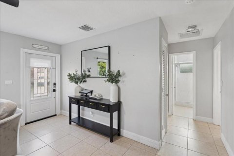 Casa en venta en Fort Lauderdale, Florida, 2 dormitorios, 92.81 m2 № 2077660 - foto 8