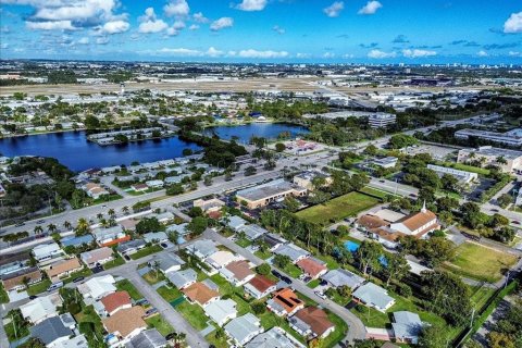 Casa en venta en Fort Lauderdale, Florida, 2 dormitorios, 92.81 m2 № 2077660 - foto 21