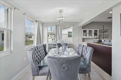 Casa en venta en Fort Lauderdale, Florida, 2 dormitorios, 92.81 m2 № 2077660 - foto 15