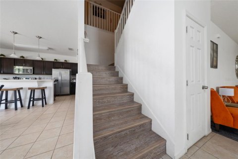 Villa ou maison à vendre à Kissimmee, Floride: 7 chambres, 337.05 m2 № 1813345 - photo 22