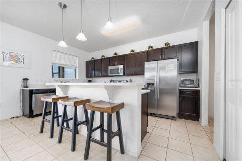 Villa ou maison à vendre à Kissimmee, Floride: 7 chambres, 337.05 m2 № 1813345 - photo 15